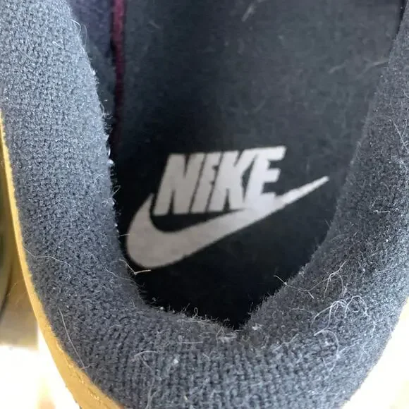 Nike Air Max 97 Golden Gals Metallic Gold Sneakers DO5881-700 Womens 5.5 - Picture 8 of 10